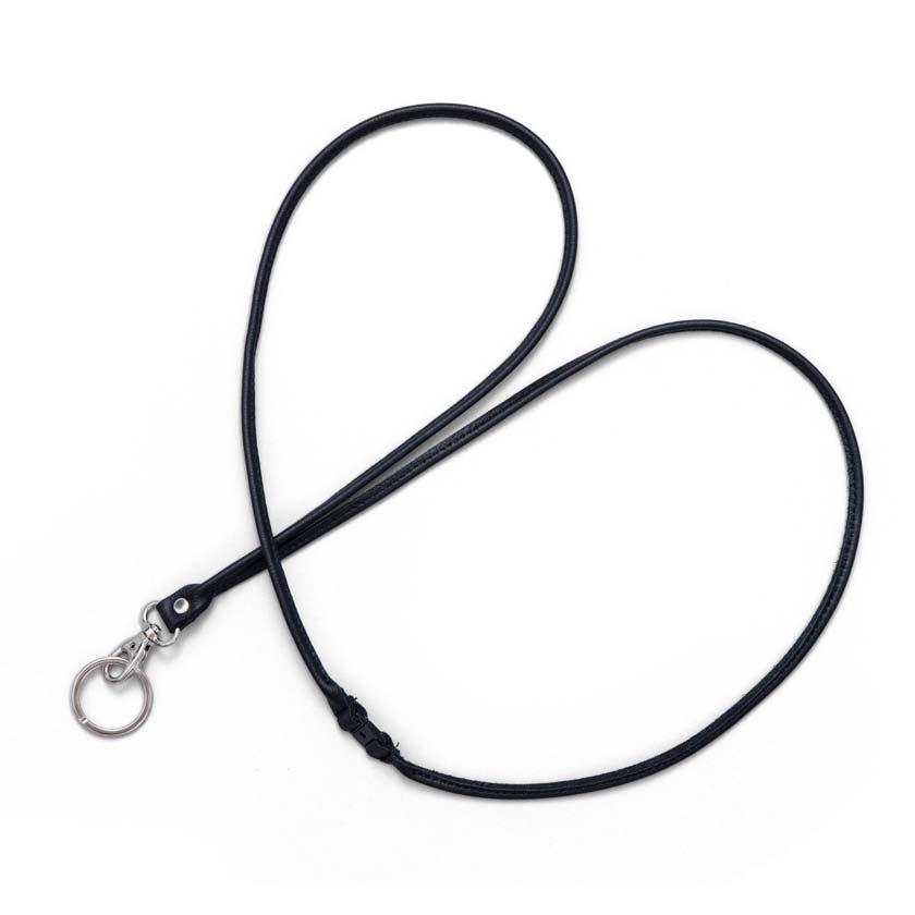 Pitkä avainnauha nahkainen ruskea musta kotimainen Miiko design crossbody avainkaulanauha