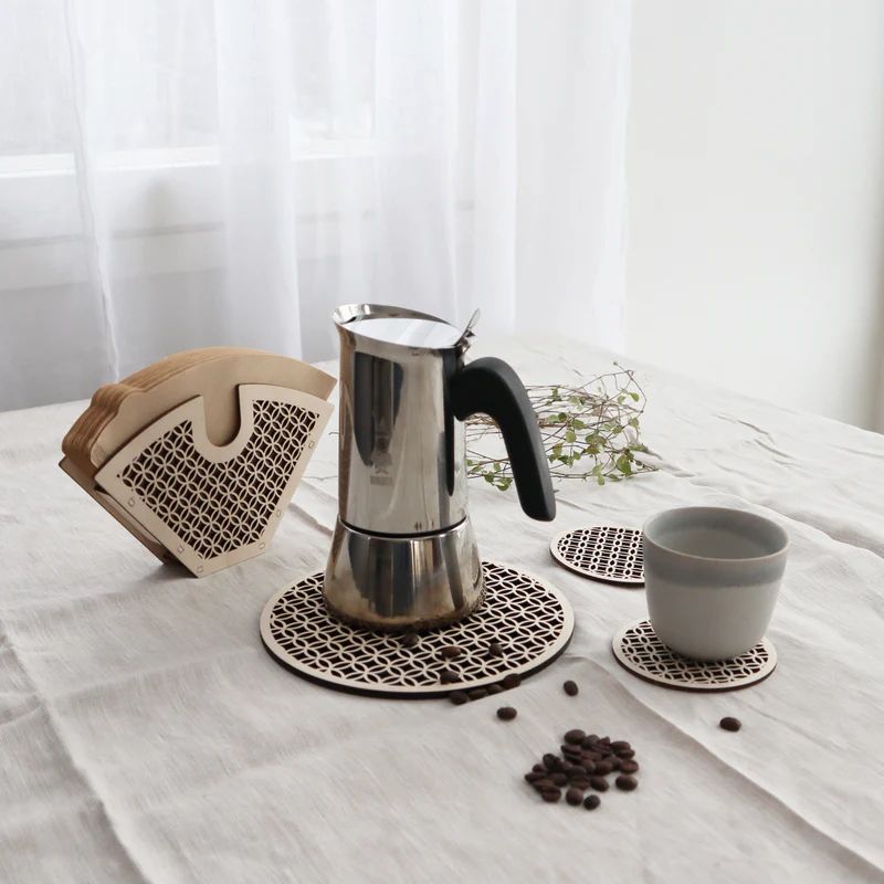 Pitsi Spitze Kaffeefiltertütenhalter aus Holz, auf dem Tisch oder an den Wand hängen, für Kaffeeliebhaber, The Finland Shop