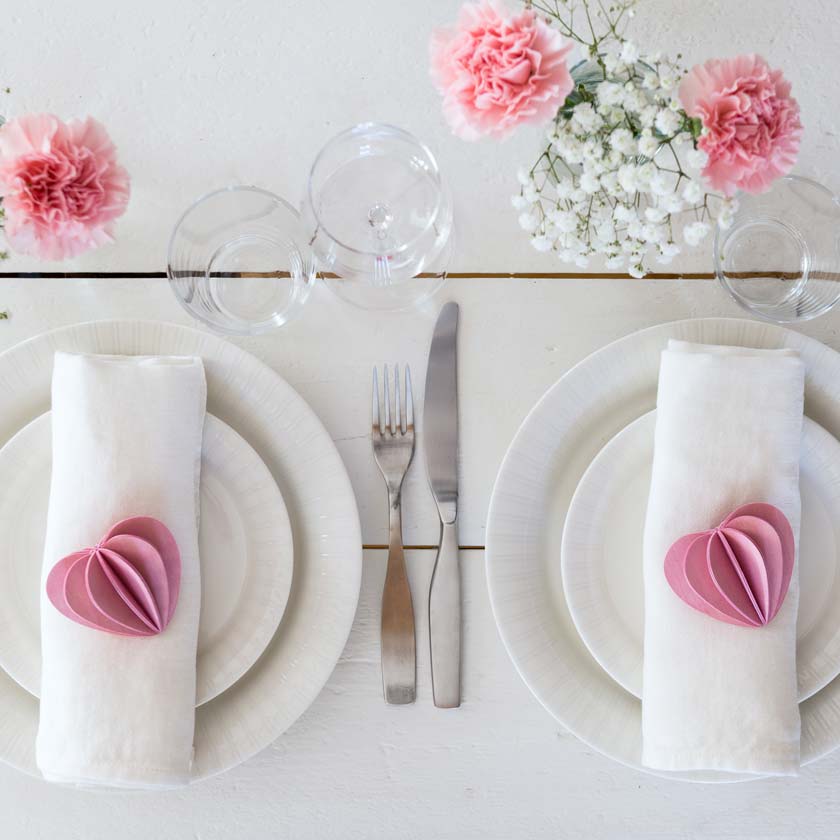 Lovi sydän vaaleanpunainen suomalaisesta puusta ystävänpäivälahja